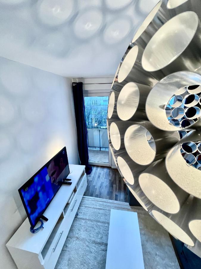 Apartamento Decor 2 Metro Fast Wifi 55'Tv Netflix Hbo Cozy Varsovia Exterior foto